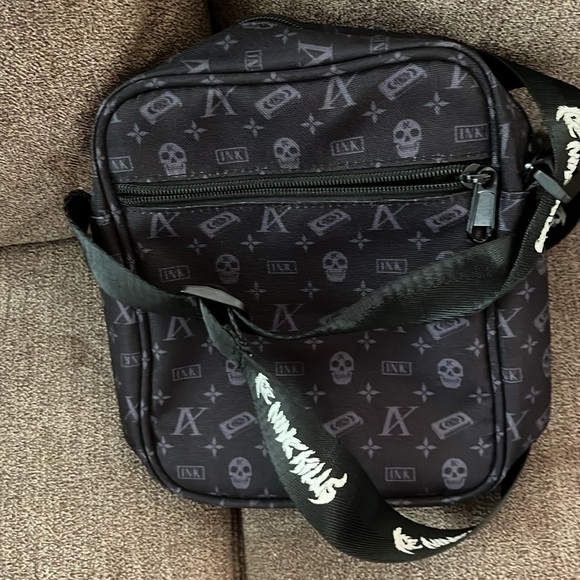 Ice Nine Kills Nightmare on the Ninth Vampire Mickey Mouse purse 👛 - Picture 5 of 8